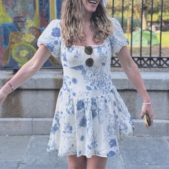 Reformation Davonne Dress 8 - Picture 8 of 8